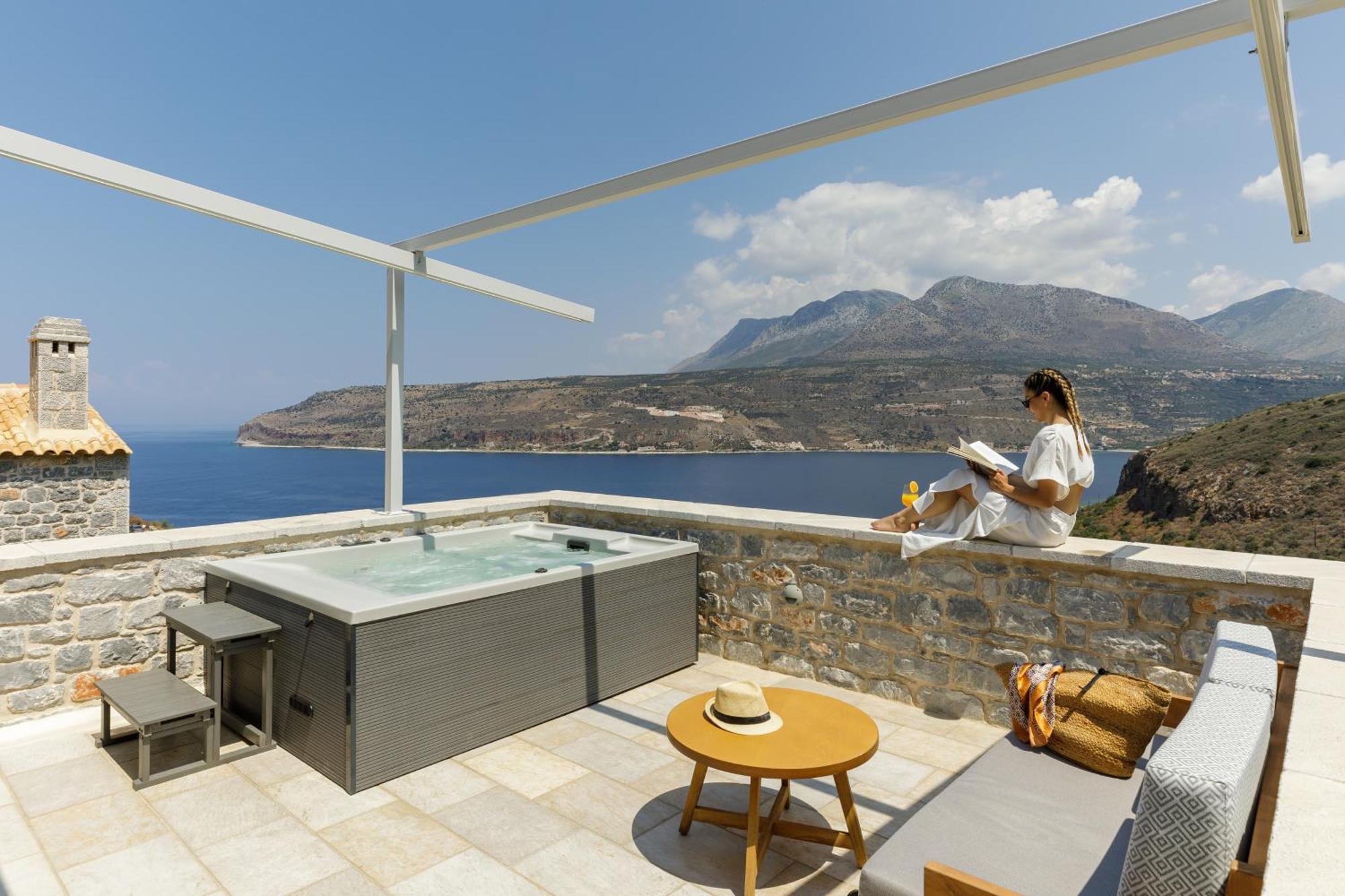 Trapela Luxury 4* Liménion