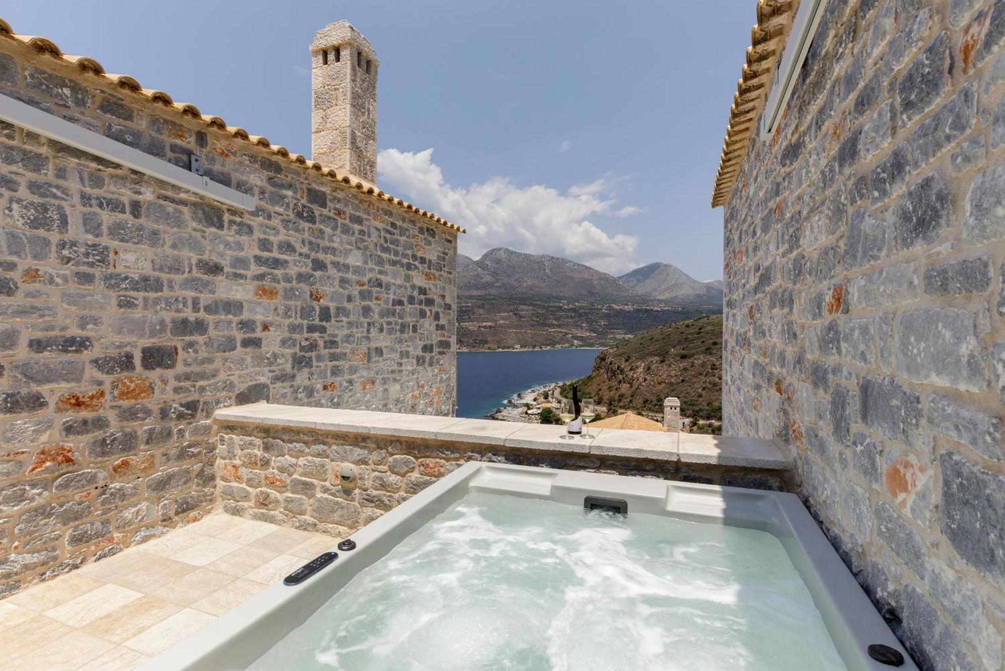 Trapela Luxury 4* Liménion
