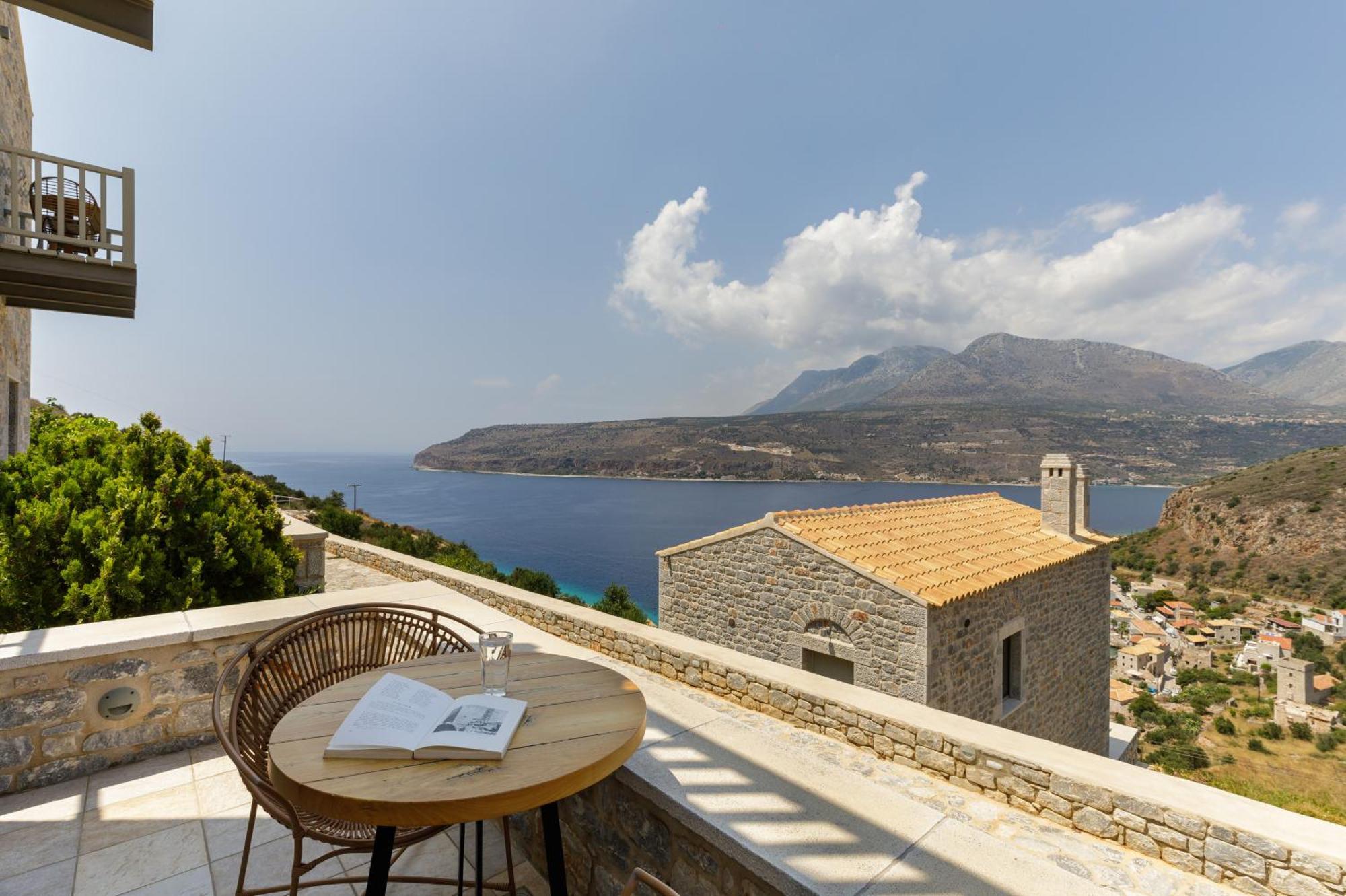 Hotel Trapela Luxury