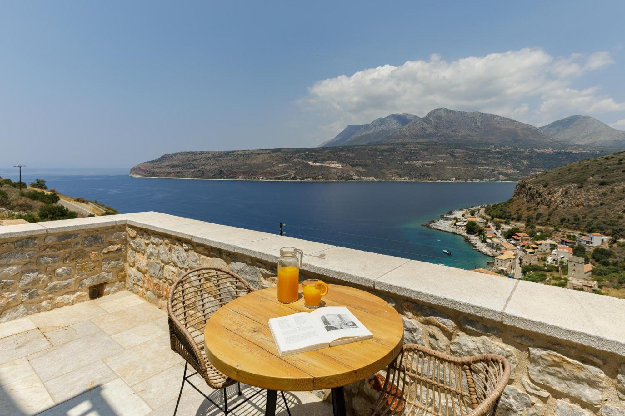 Trapela Luxury 4* Liménion
