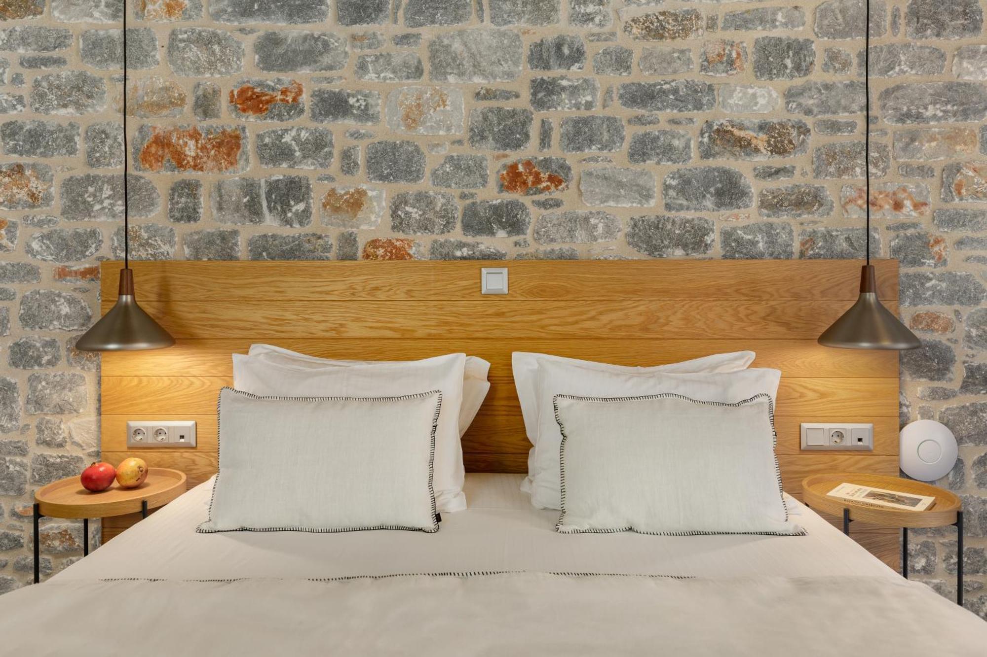 Trapela Luxury Hotel